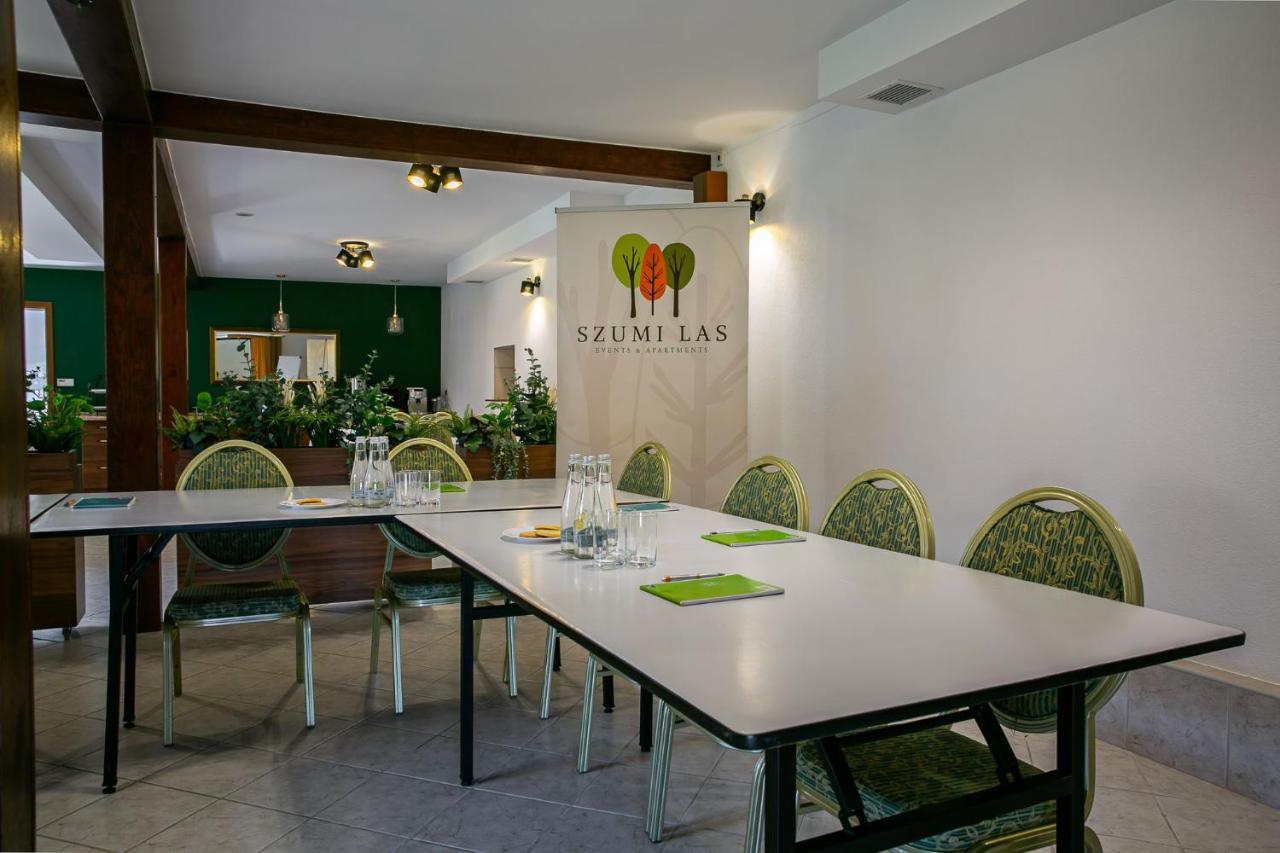 Szumi Las Events & Apartments Regimin Extérieur photo