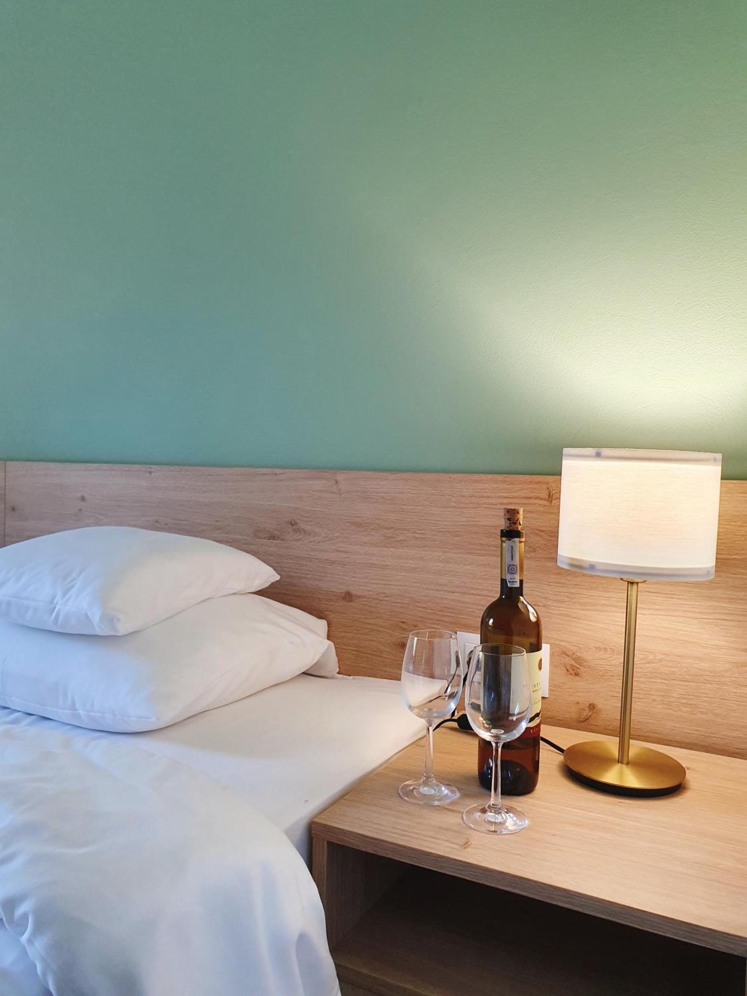Szumi Las Events & Apartments Regimin Chambre photo